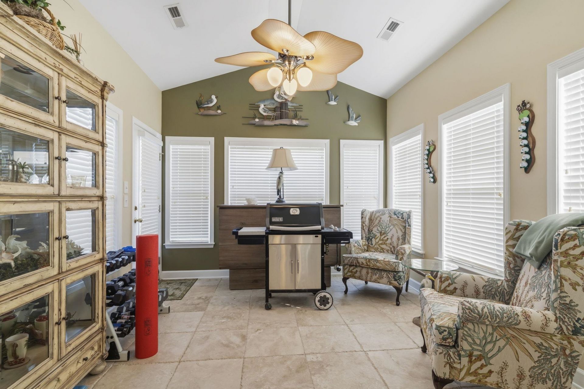 6172 Catalina Dr. Photo 5