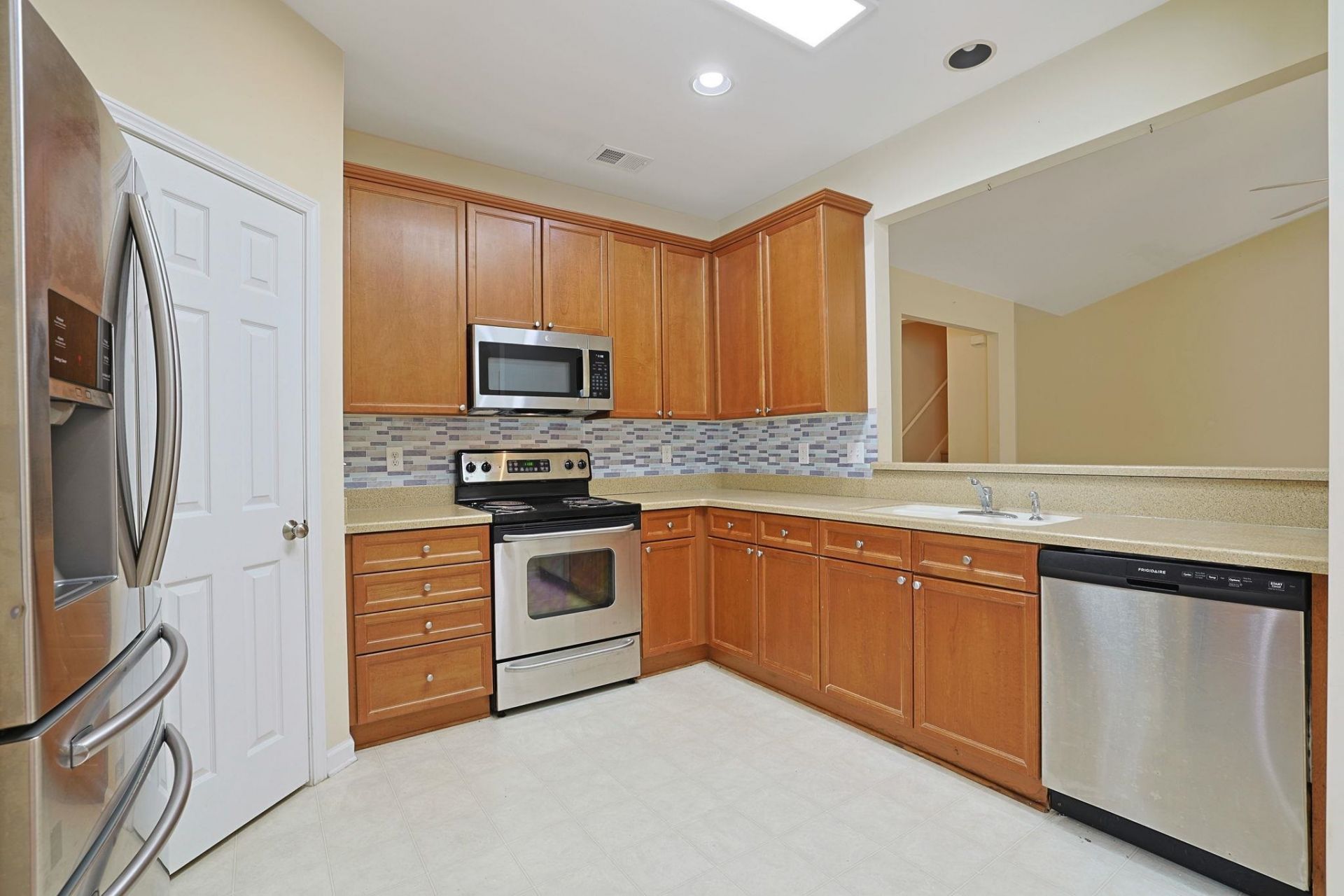 129 Rocko Dr.  Photo 11