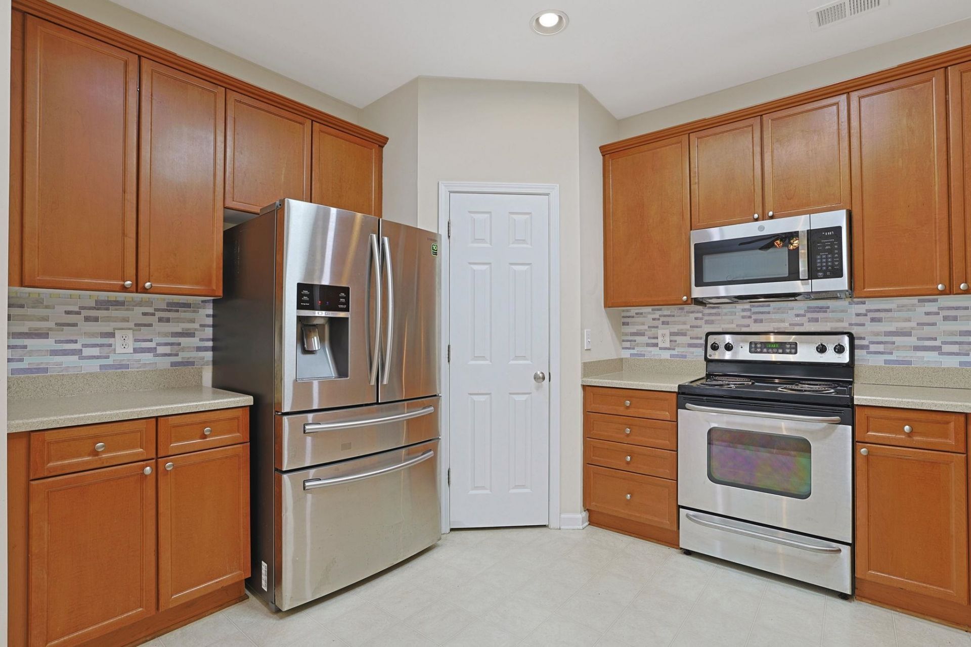 129 Rocko Dr.  Photo 12