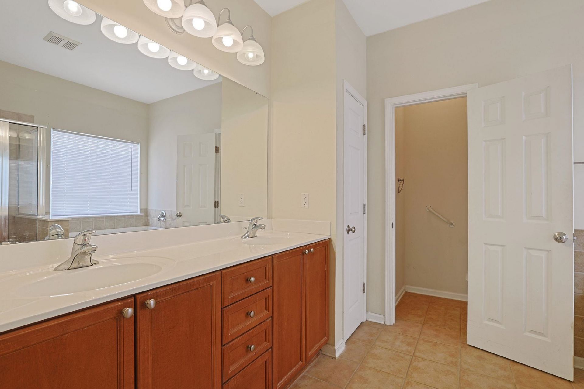 129 Rocko Dr.  Photo 20