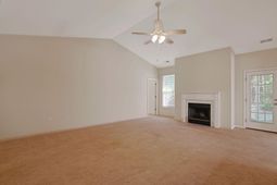 129 Rocko Dr.  photo 4