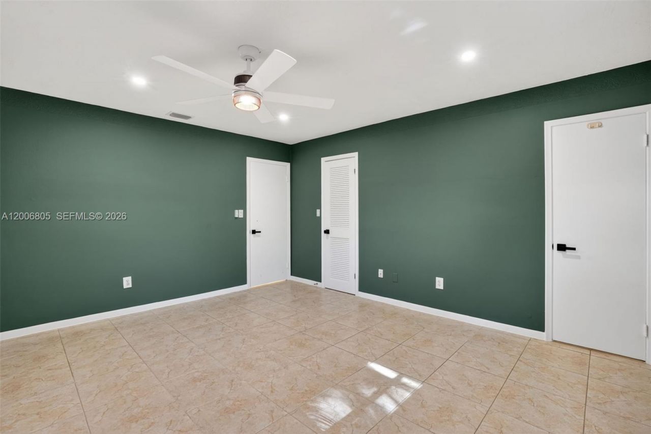 15821 SW 86th Ave , Palmetto Bay, FL 33157 Photo