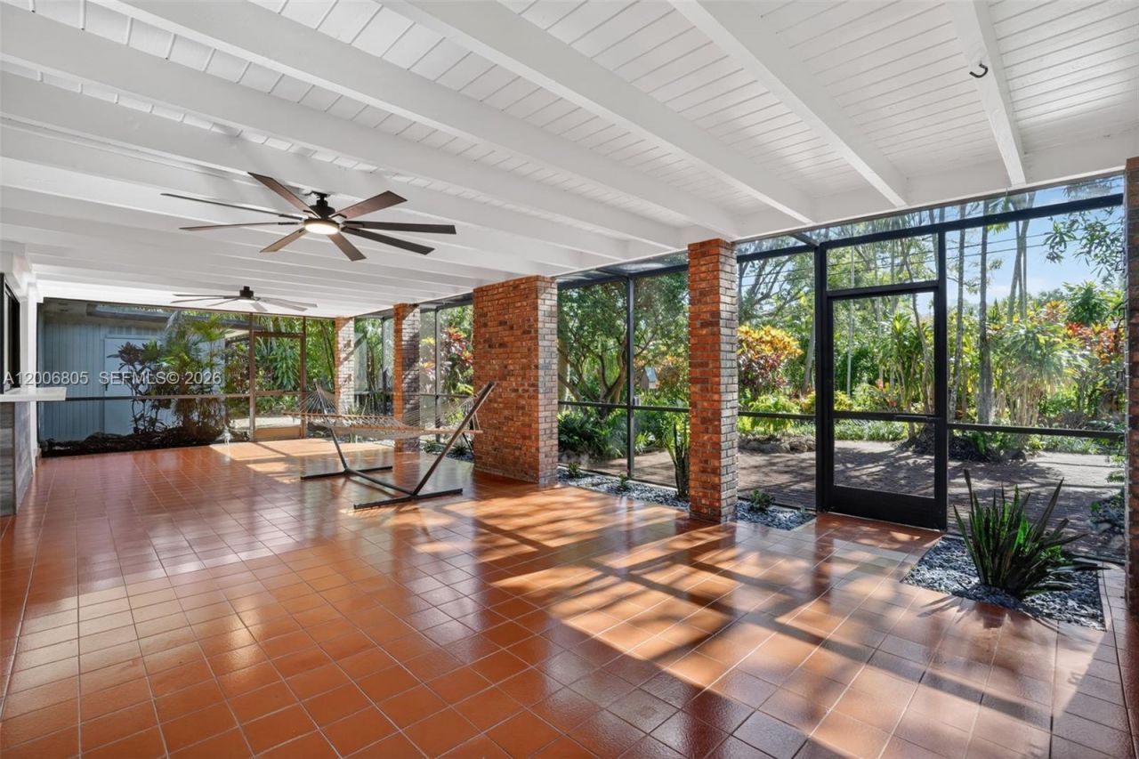 15821 SW 86th Ave , Palmetto Bay, FL 33157 Photo