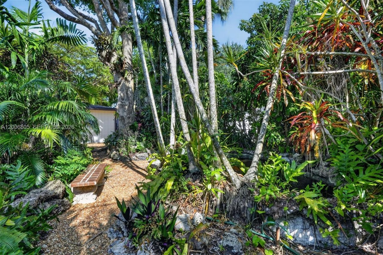 15821 SW 86th Ave , Palmetto Bay, FL 33157 Photo