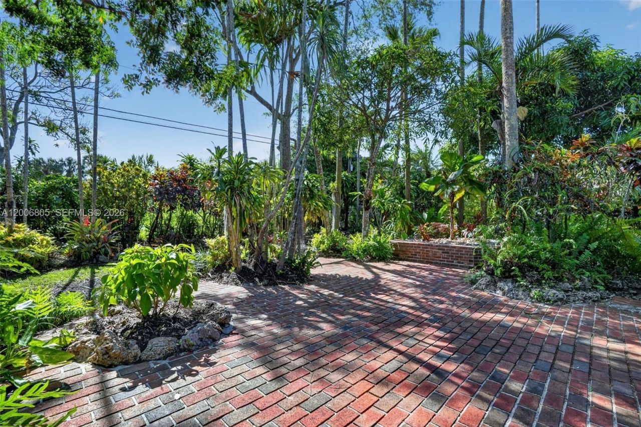 15821 SW 86th Ave , Palmetto Bay, FL 33157 Photo
