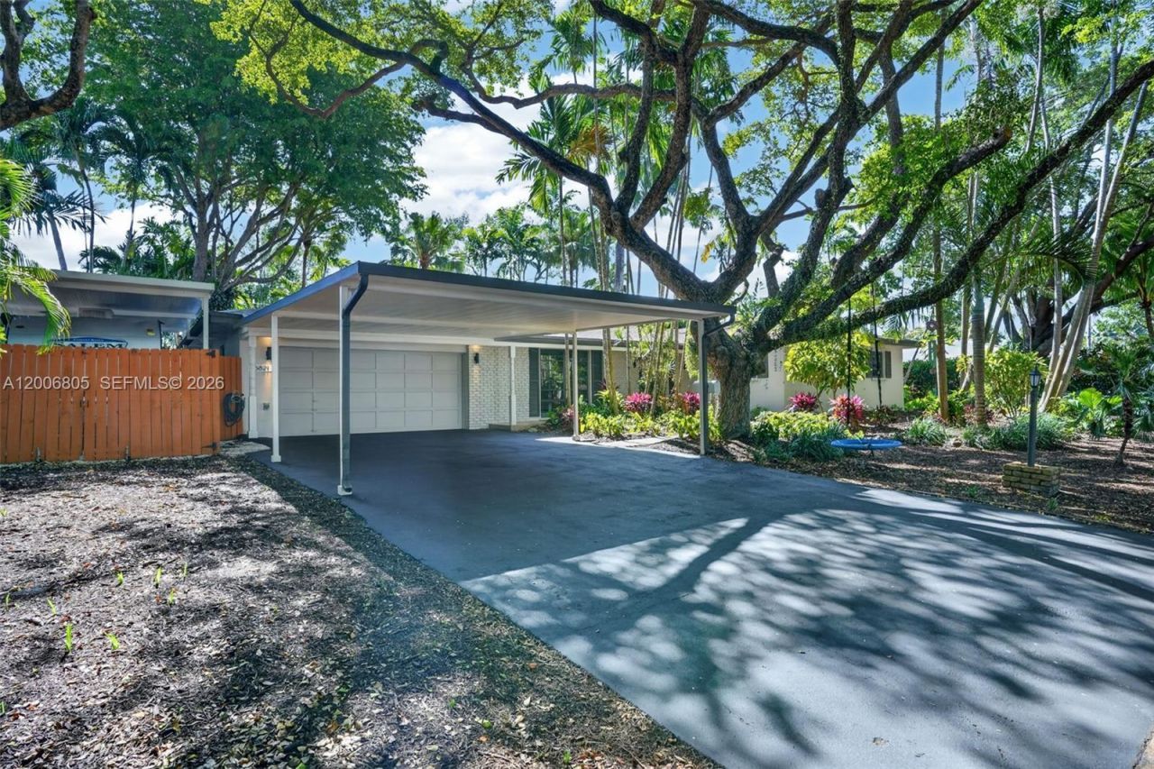 15821 SW 86th Ave , Palmetto Bay, FL 33157 Photo