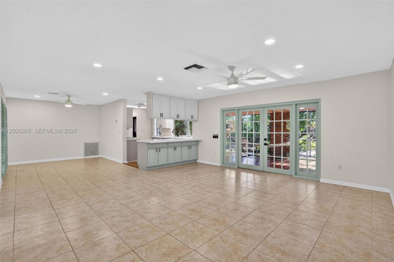 15821 SW 86th Ave , Palmetto Bay, FL 33157 Photo