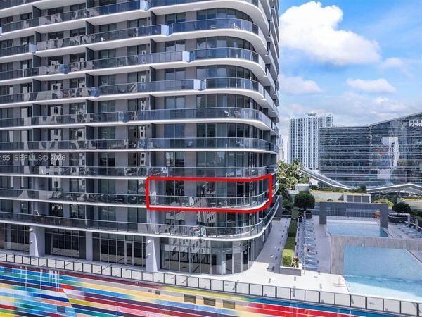 55 SW 9th St, Unit 1103, Miami, FL 33130