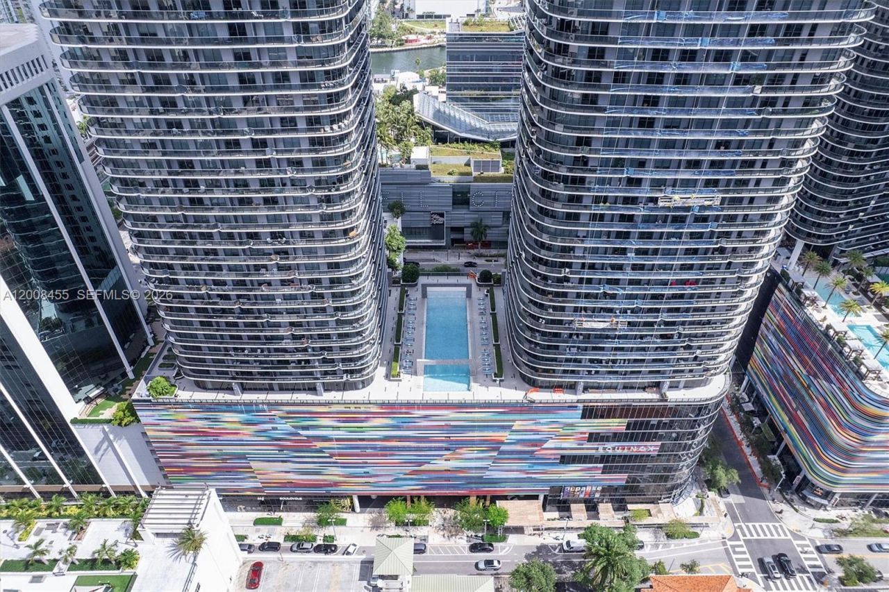 55 SW 9th St, Unit 1103, Miami, FL 33130 Photo