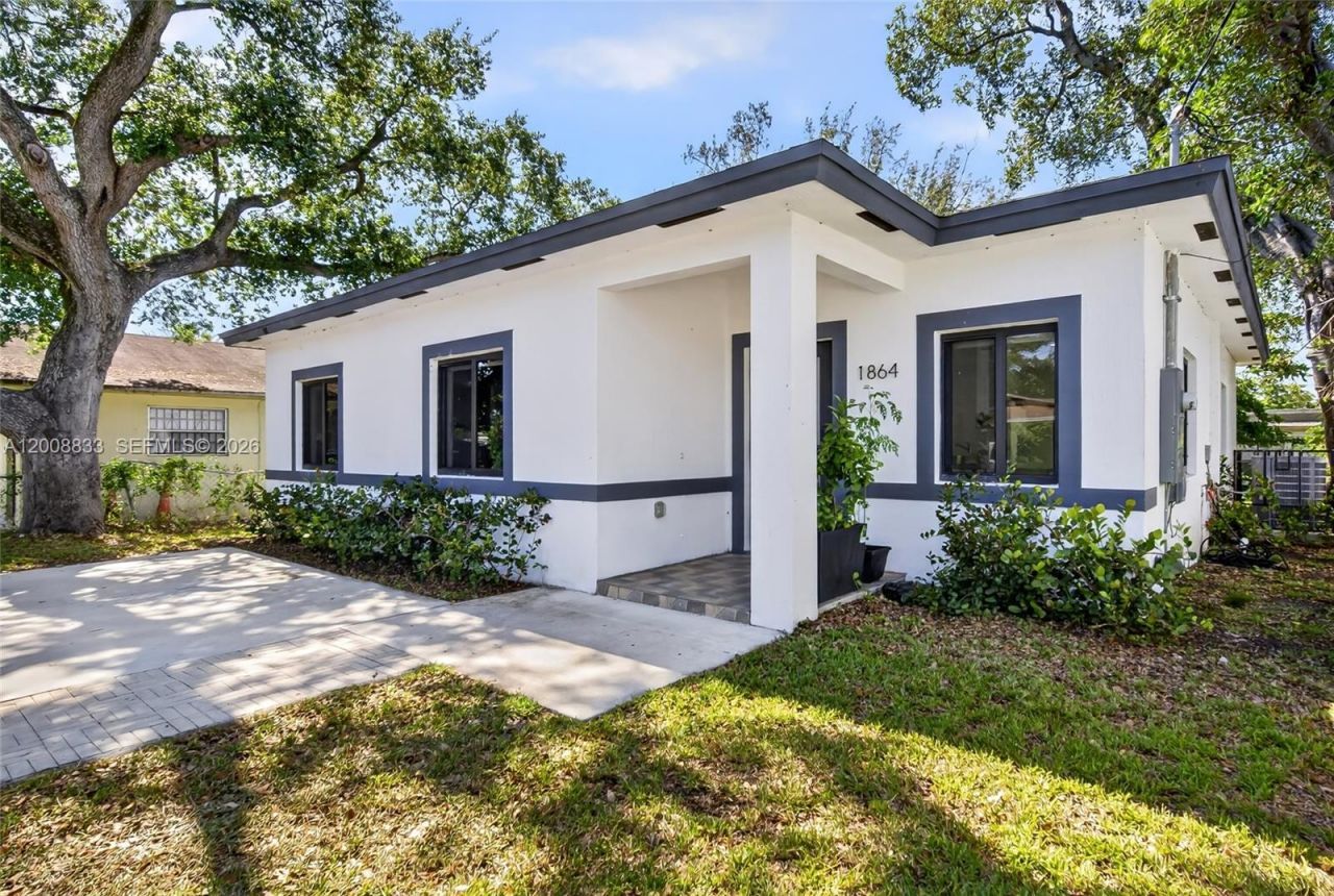 1864 NW 84th St , Miami, FL 33147 Photo