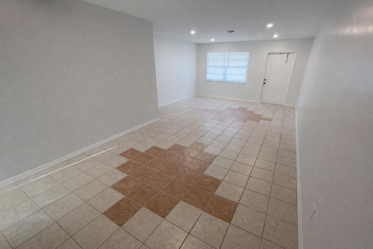 5010 Killarney Avenue, Unit B, Fort Pierce, FL 34951 Photo