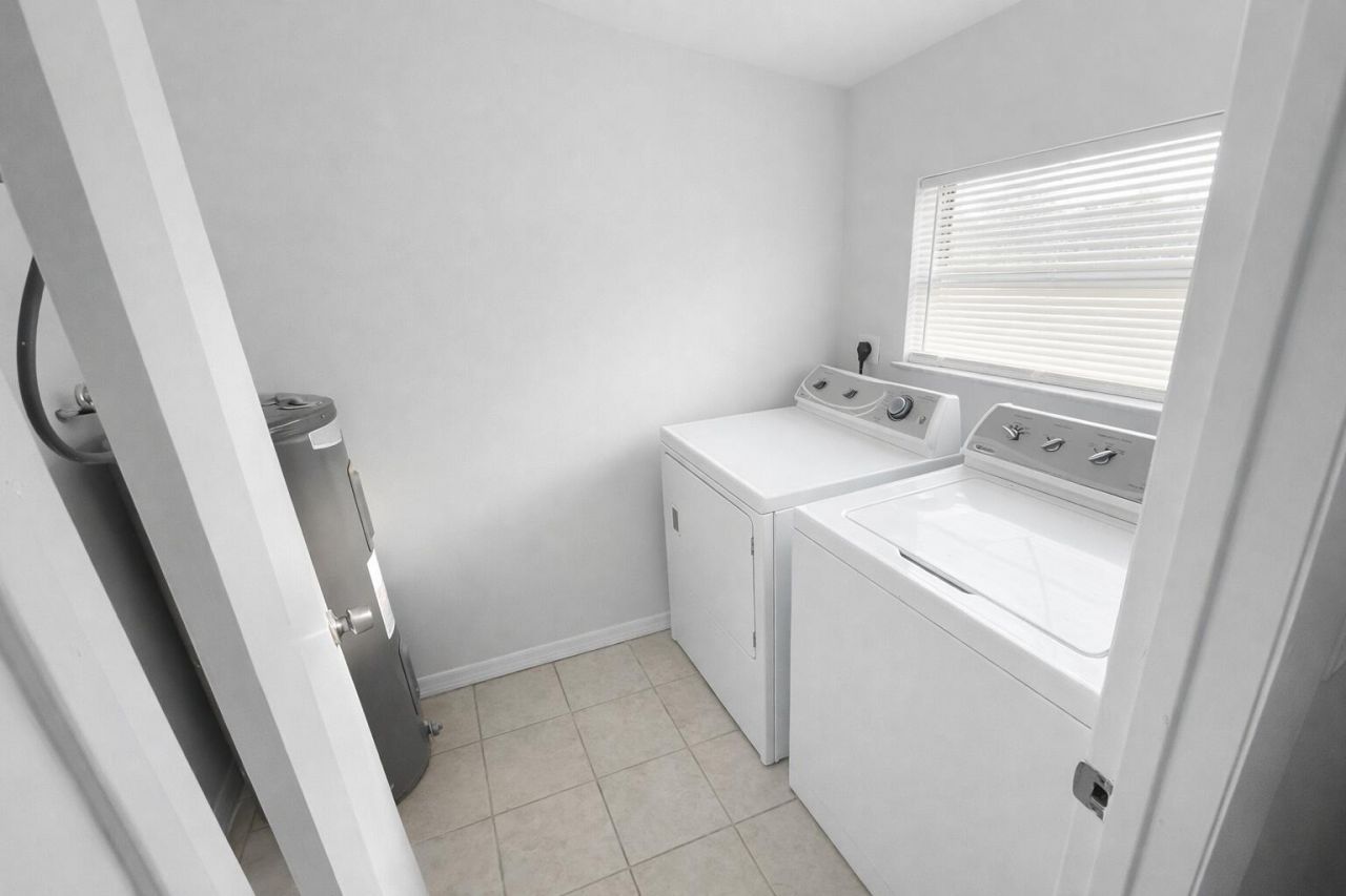 5010 Killarney Avenue, Unit B, Fort Pierce, FL 34951 Photo