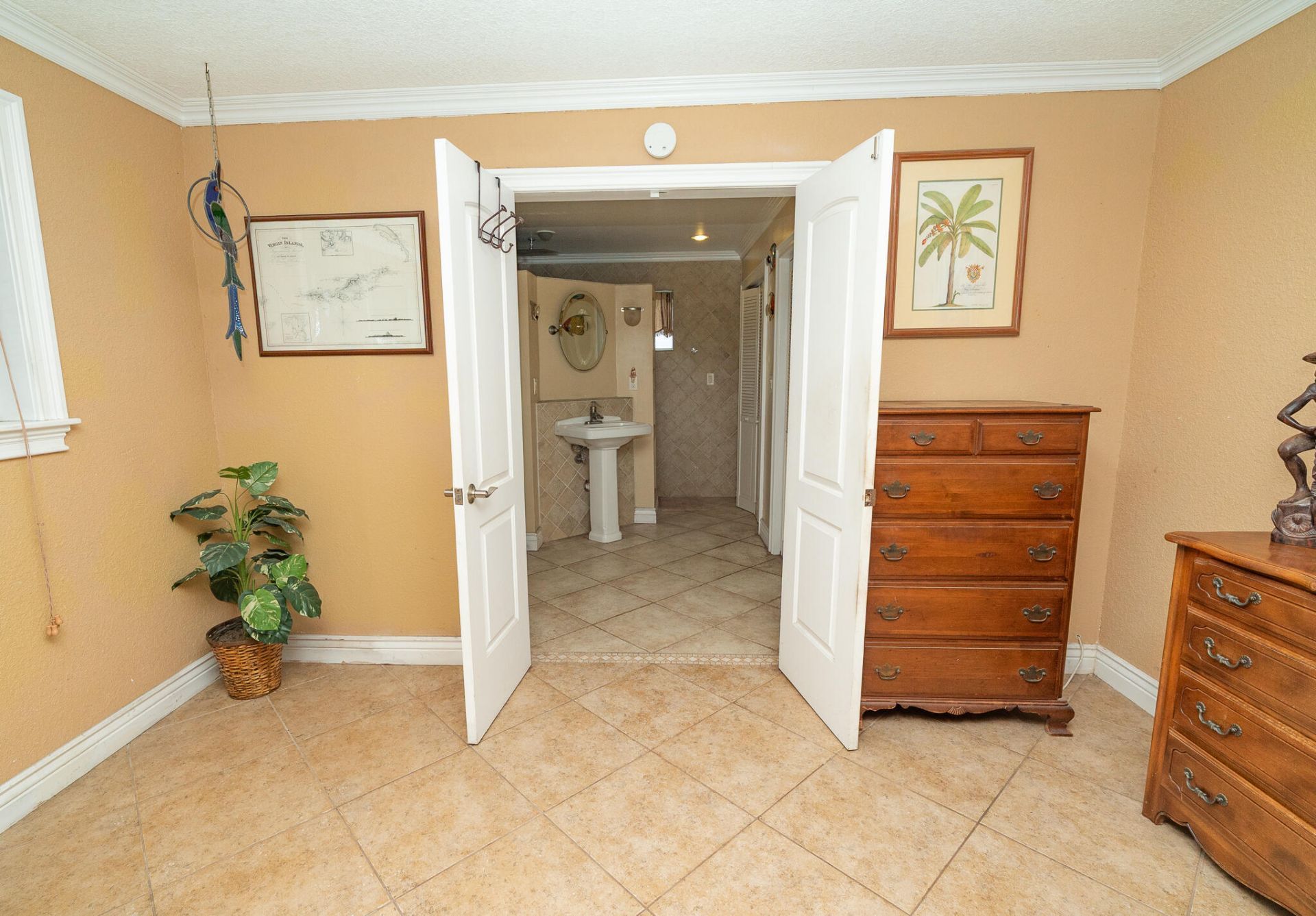 820 SW 18th Court, Fort Lauderdale, FL 33315 Photo