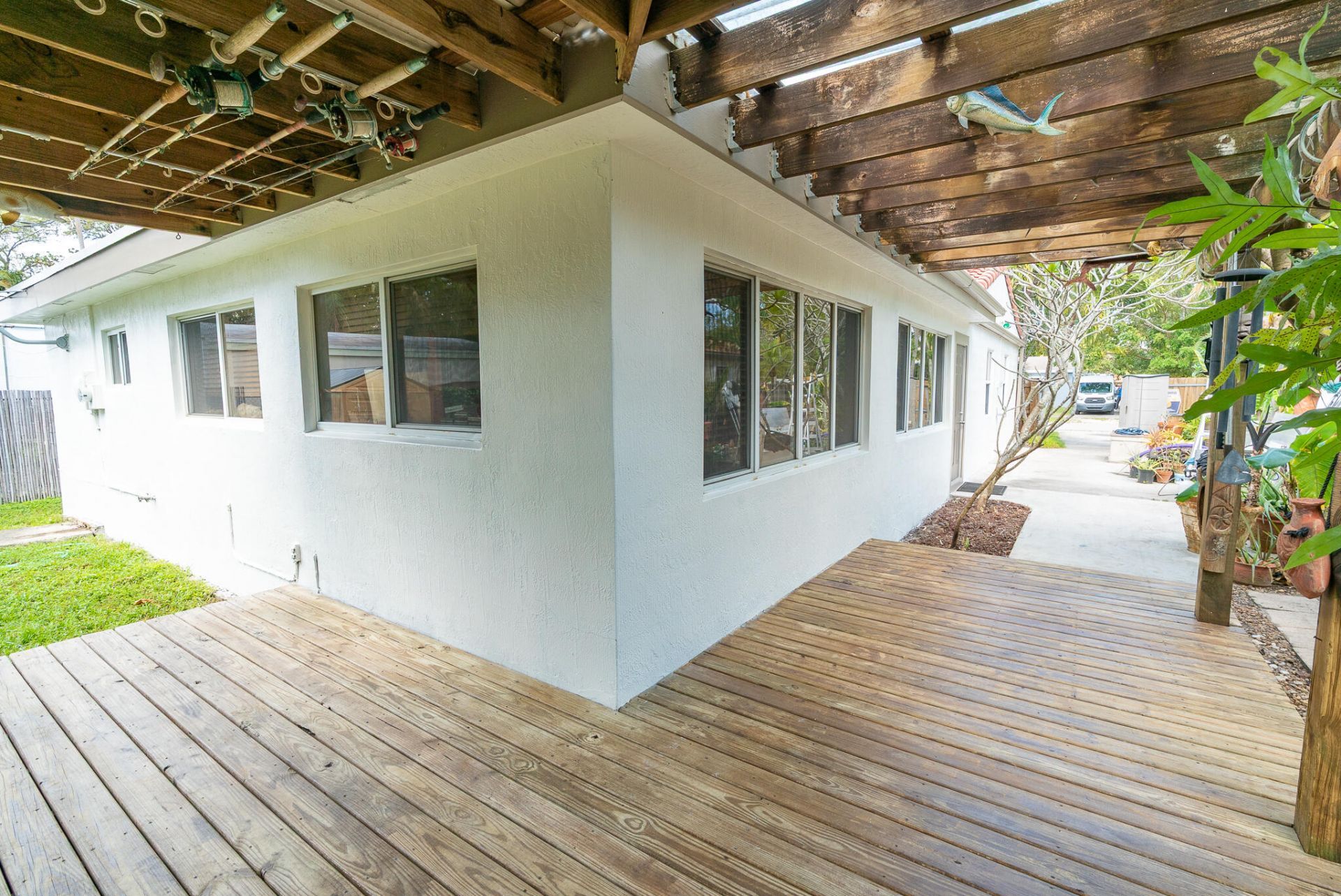 820 SW 18th Court, Fort Lauderdale, FL 33315 Photo