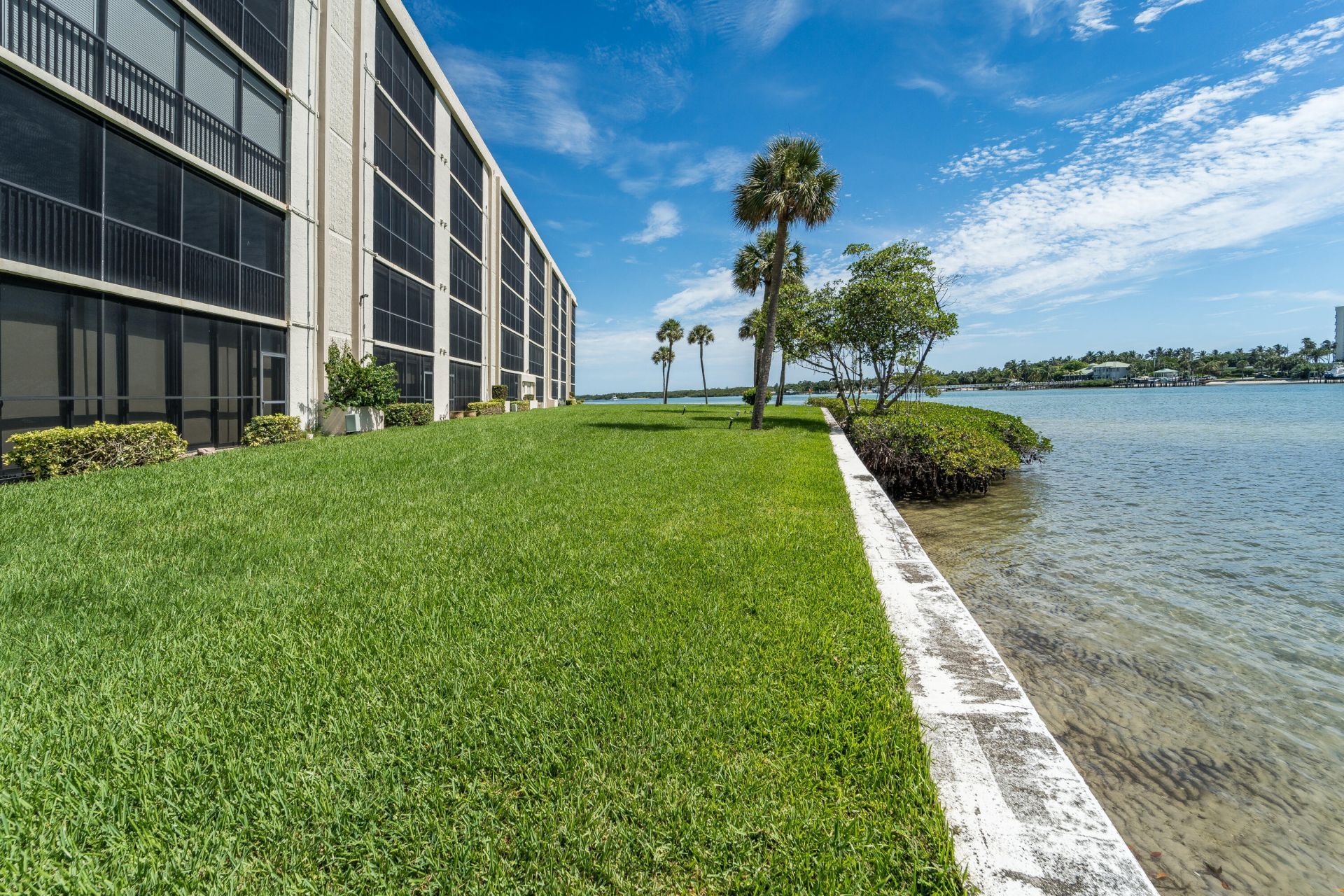 100 Intracoastal Place, Unit 205, Jupiter, FL 33469 Photo