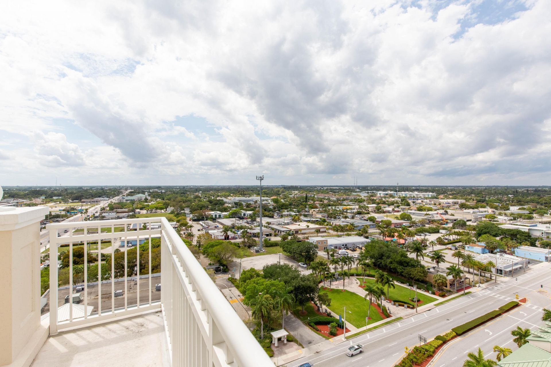 350 N Federal Highway, Unit Ph04, Boynton Beach, FL 33435 Photo