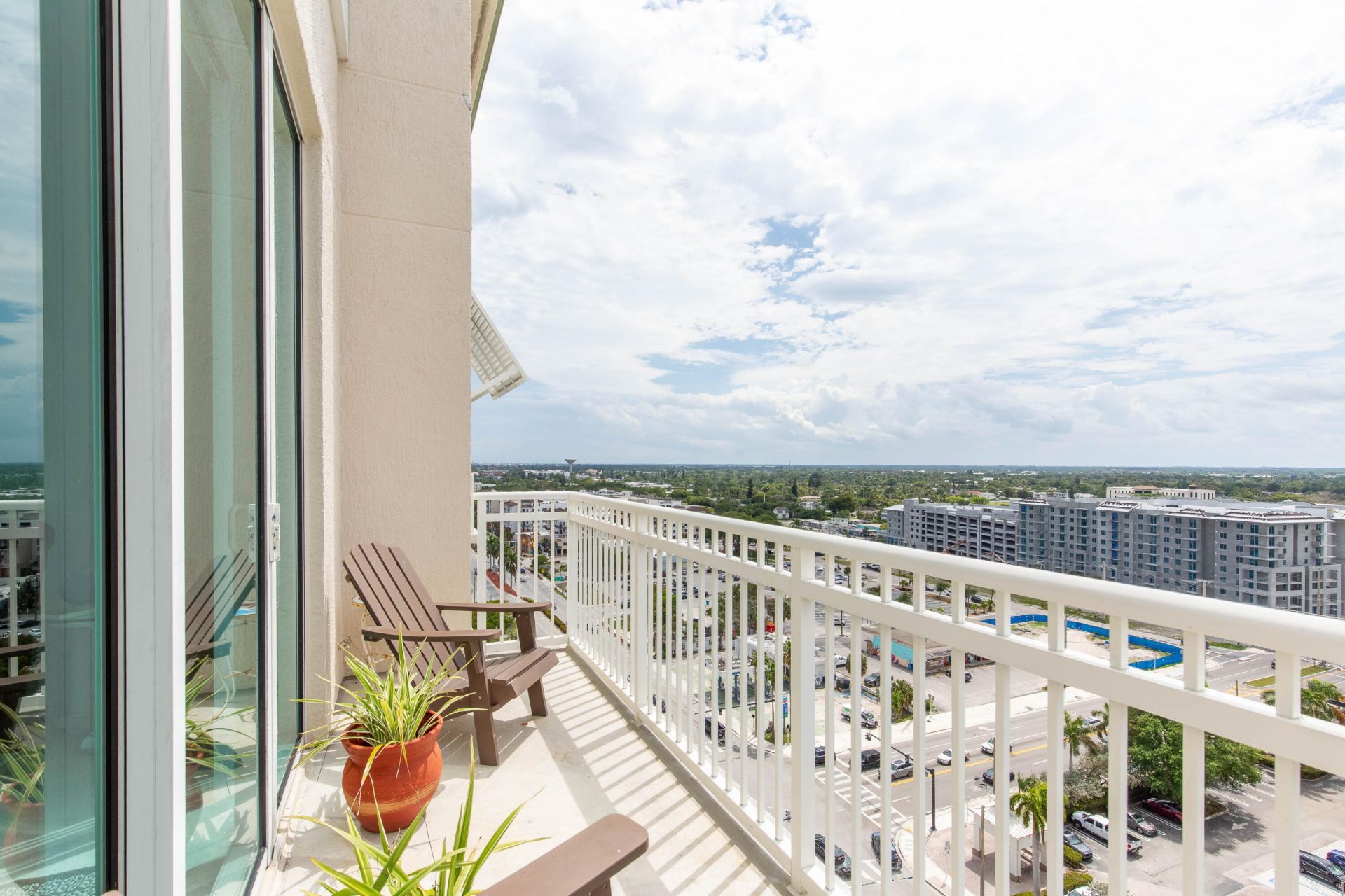 350 N Federal Highway, Unit Ph04, Boynton Beach, FL 33435 Photo