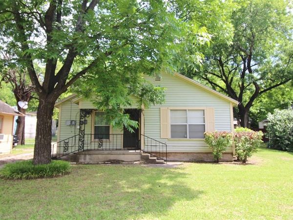 421 Dr Martin Luther King Jr Boulevard, Waxahachie, TX 75165