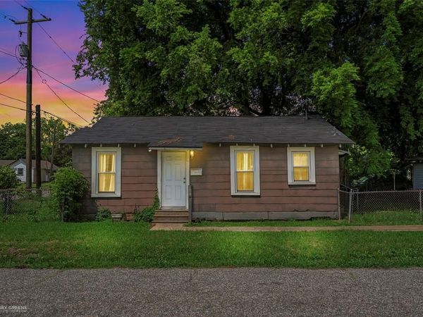 901 Many Street , Bossier City, LA 71112