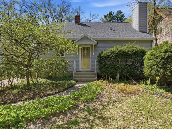 5717 Cedar Place, Madison, WI 53705