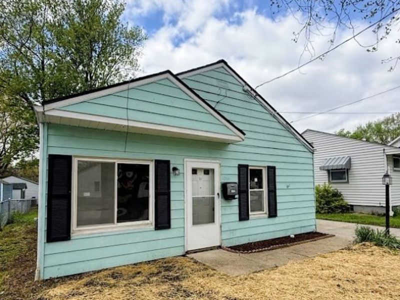 1054 Merton Avenue, Akron, OH 44306 Photo 3