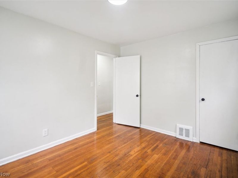 5359 West Boulevard, Maple Heights, OH 44137 Photo 10