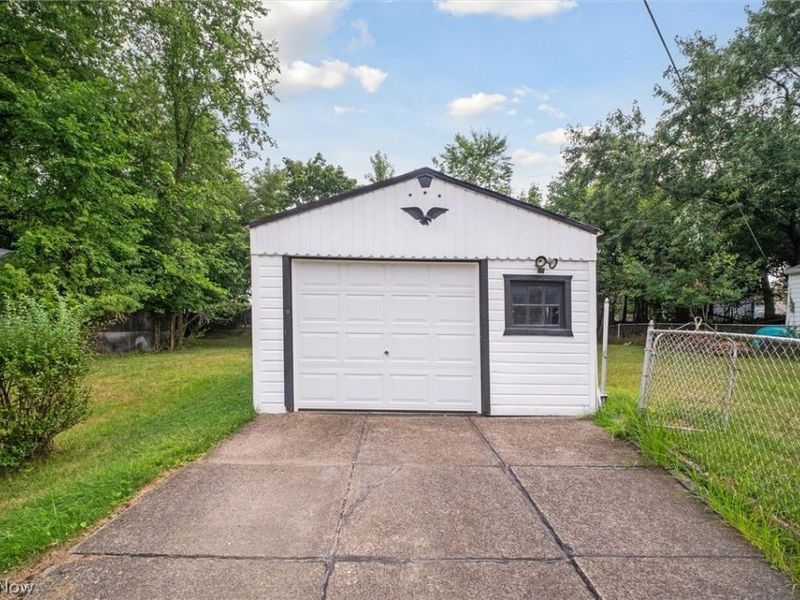 5359 West Boulevard, Maple Heights, OH 44137 Photo 21