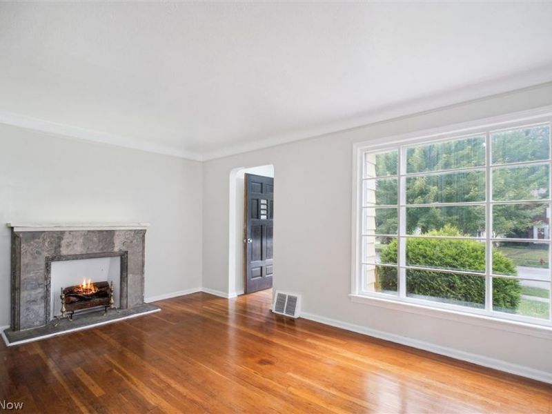 5359 West Boulevard, Maple Heights, OH 44137 Photo 4