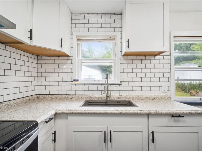 5359 West Boulevard, Maple Heights, OH 44137 Photo 7