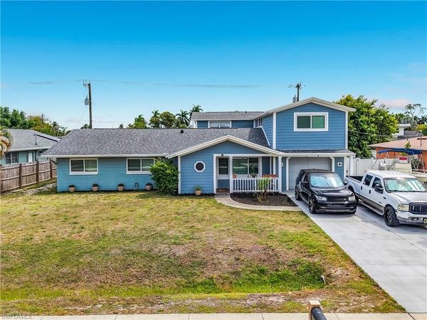 2212 Crystal DR , FORT MYERS, FL 33907