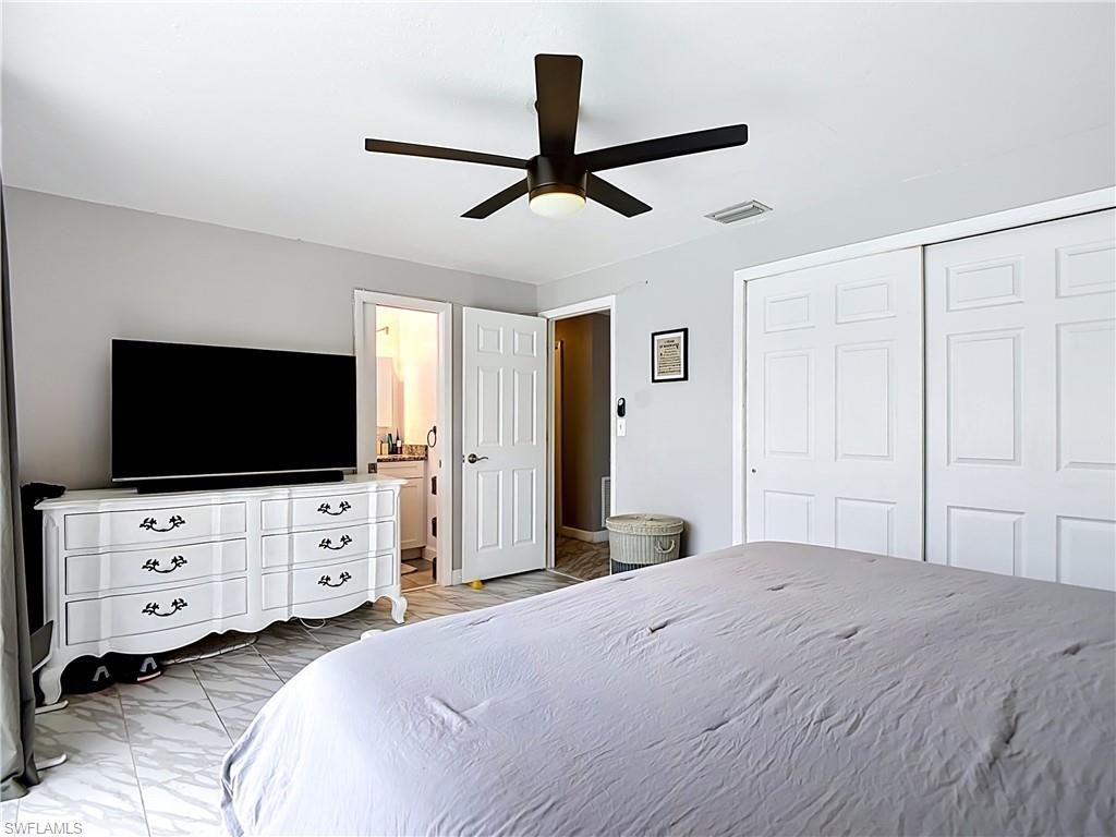 2212 Crystal Dr , Fort Myers, FL 33907 Photo