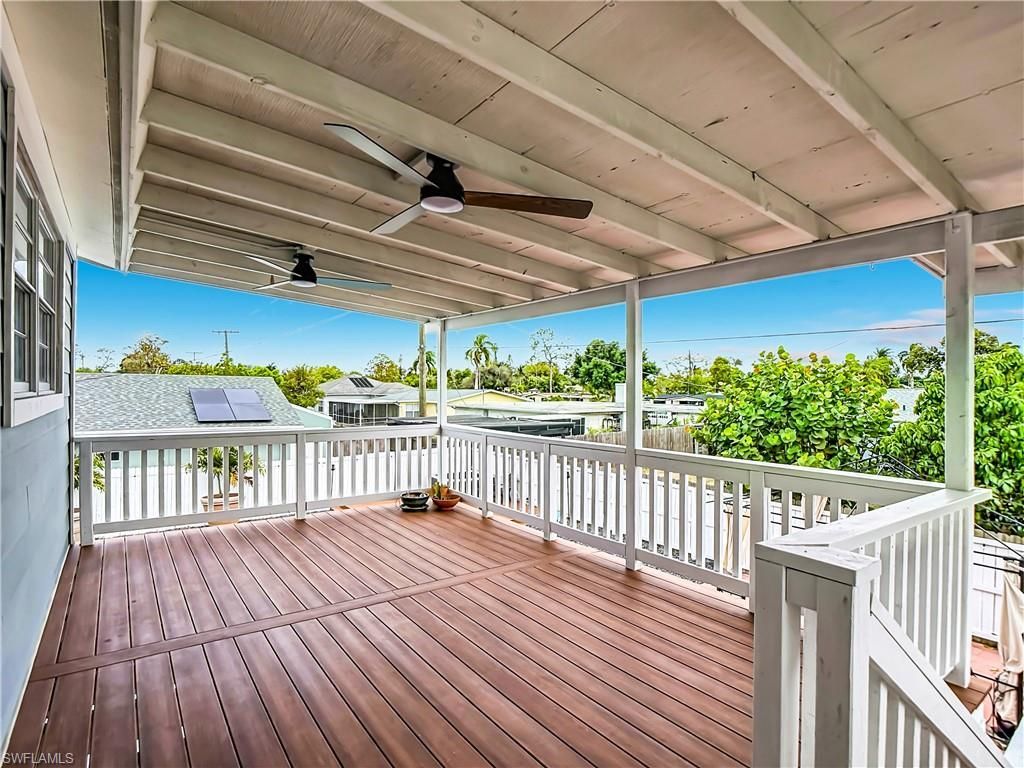 2212 Crystal Dr , Fort Myers, FL 33907 Photo