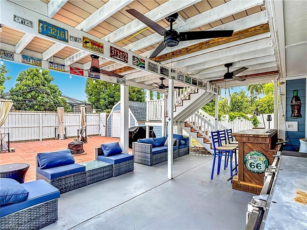2212 Crystal Dr , Fort Myers, FL 33907 Photo