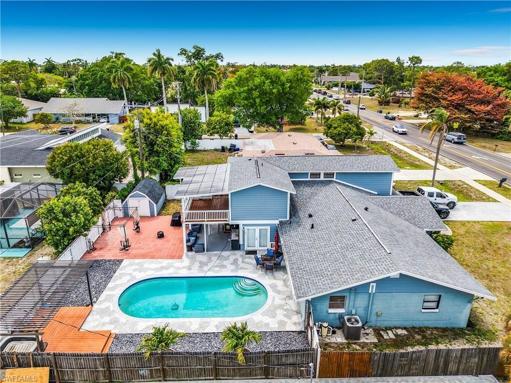 2212 Crystal Dr , Fort Myers, FL 33907 Photo