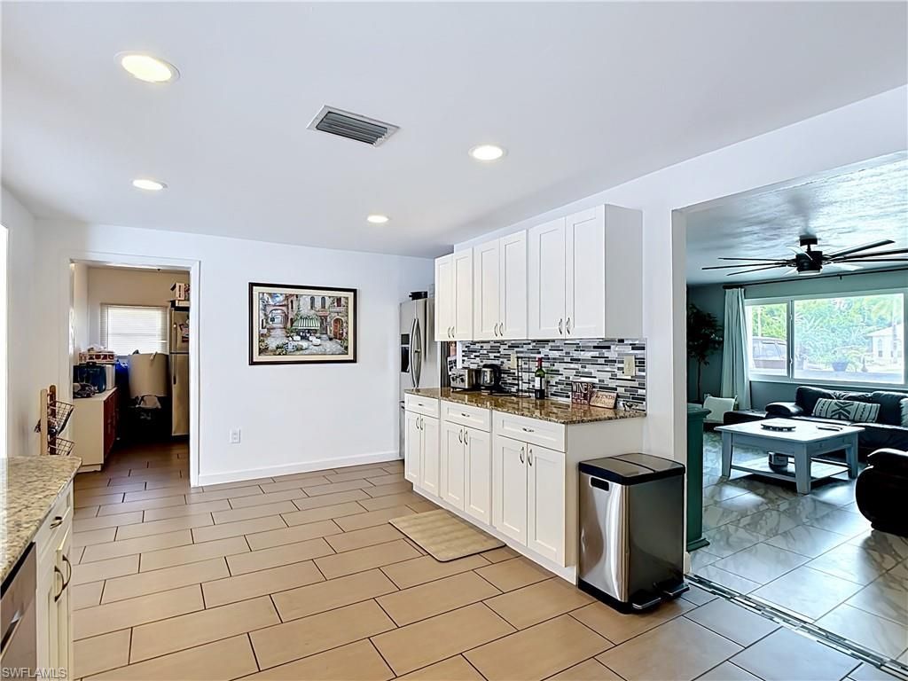 2212 Crystal Dr , Fort Myers, FL 33907 Photo