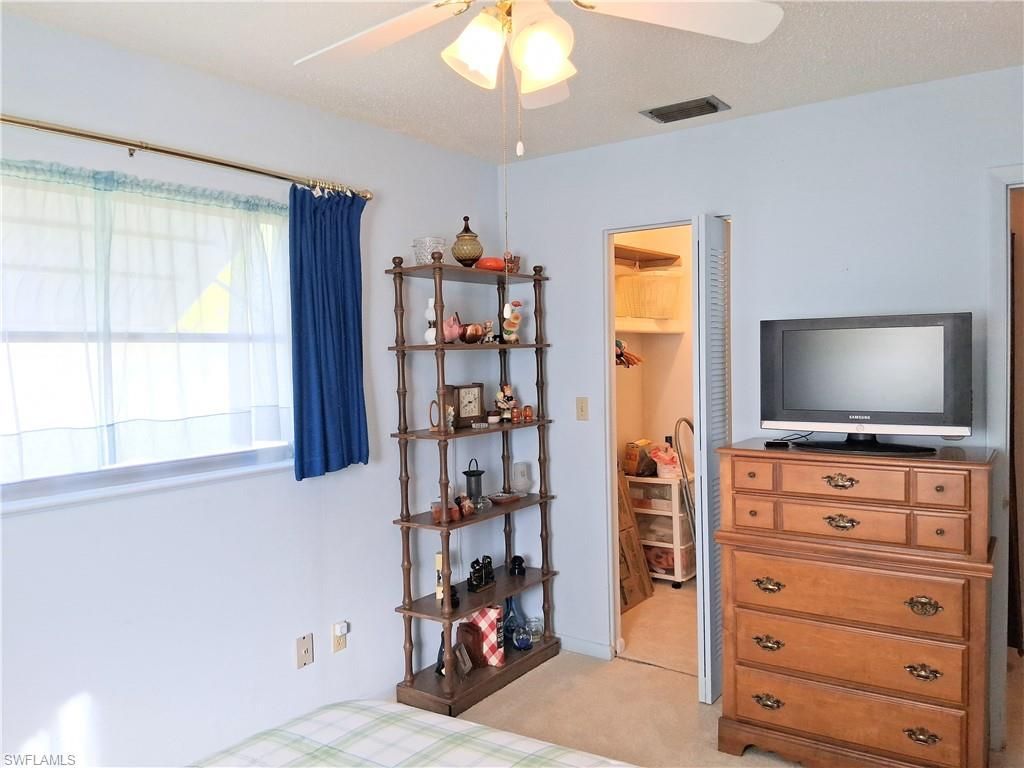 2 Tangelo Ct , Lehigh Acres, FL 33936 Photo