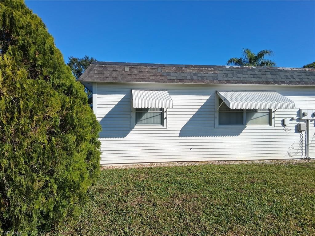2 Tangelo Ct , Lehigh Acres, FL 33936 Photo