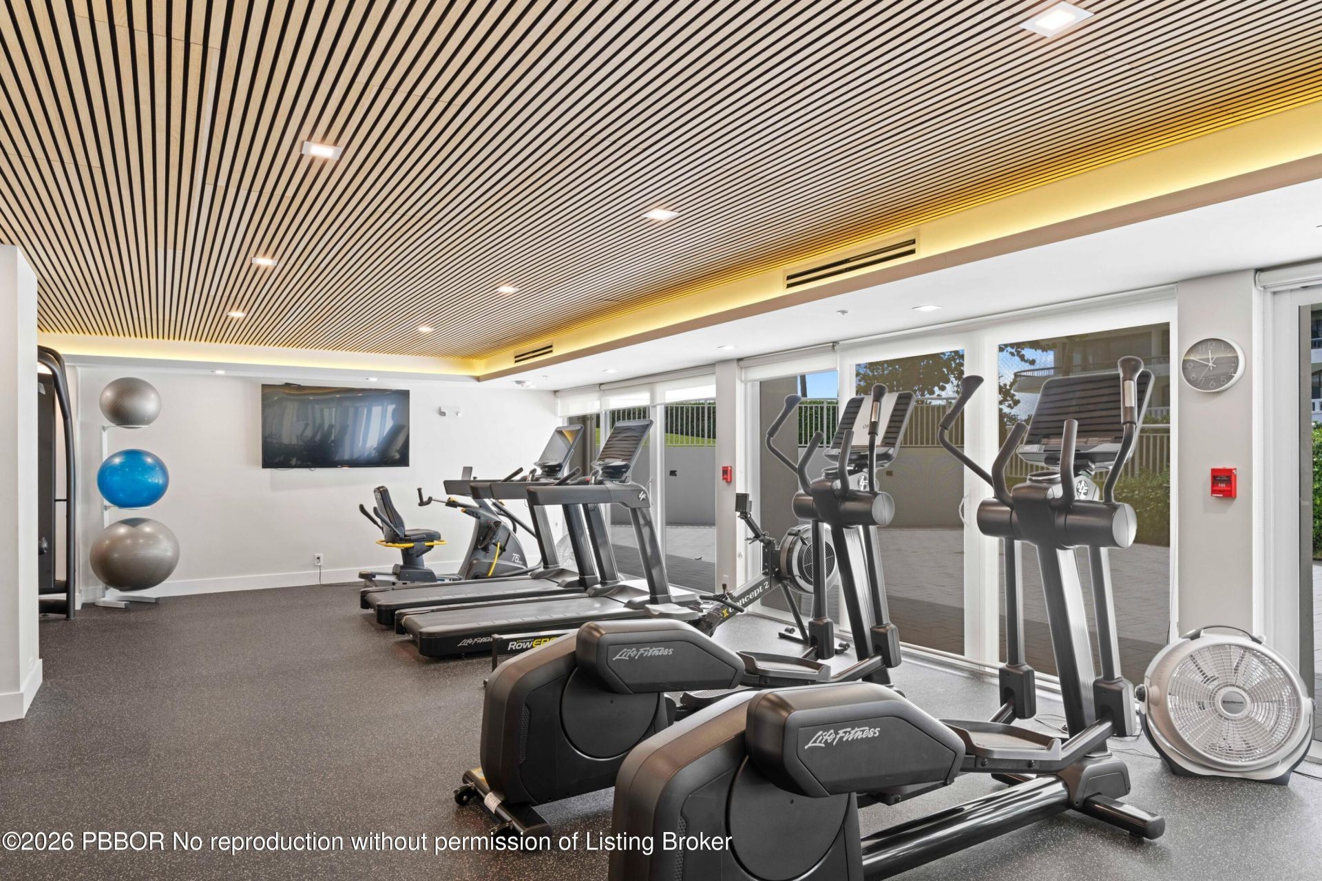 2600 S Ocean Boulevard, Unit 202W, Palm Beach, FL 33480 Photo