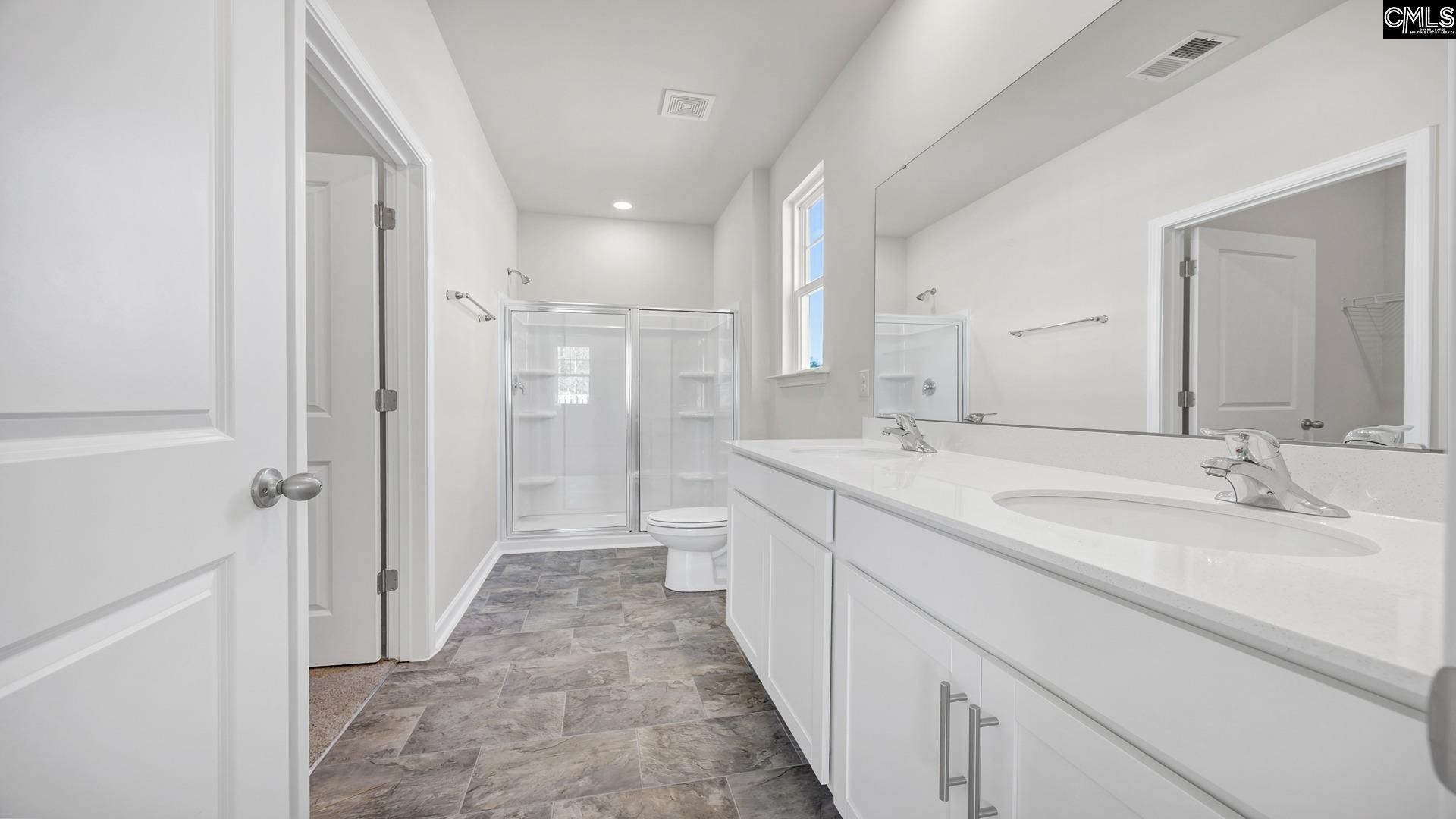 419 Leathertree Lane  Photo 16