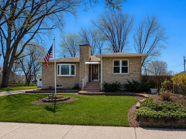 119 E TAFT AVENUE, Appleton, WI 54915
