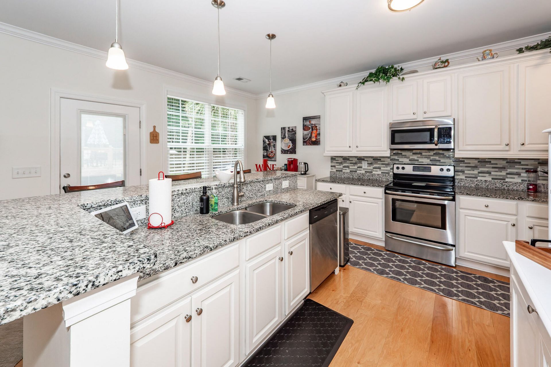 3429 Berryhill Road Photo 11