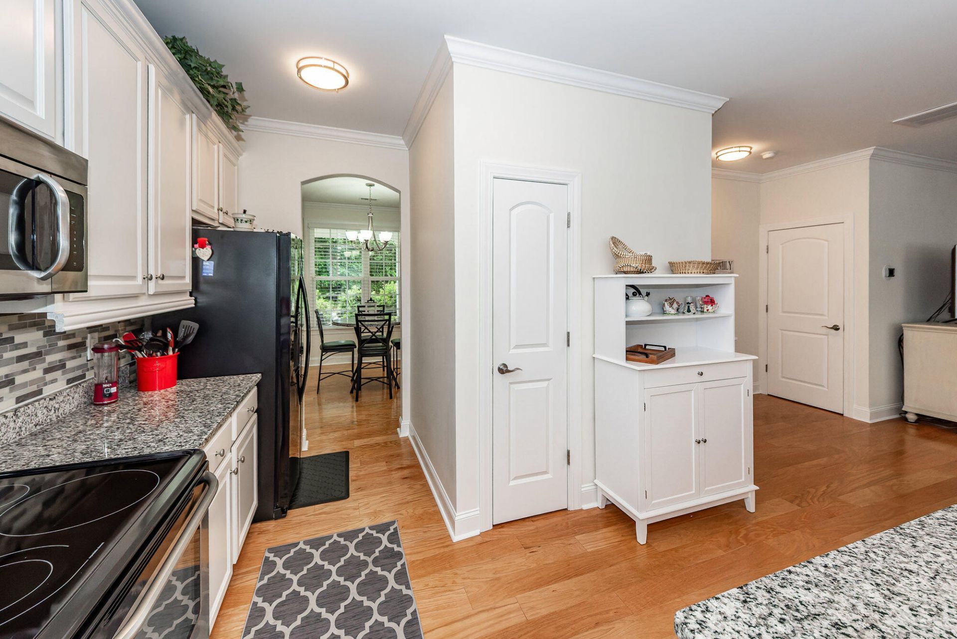 3429 Berryhill Road Photo 13