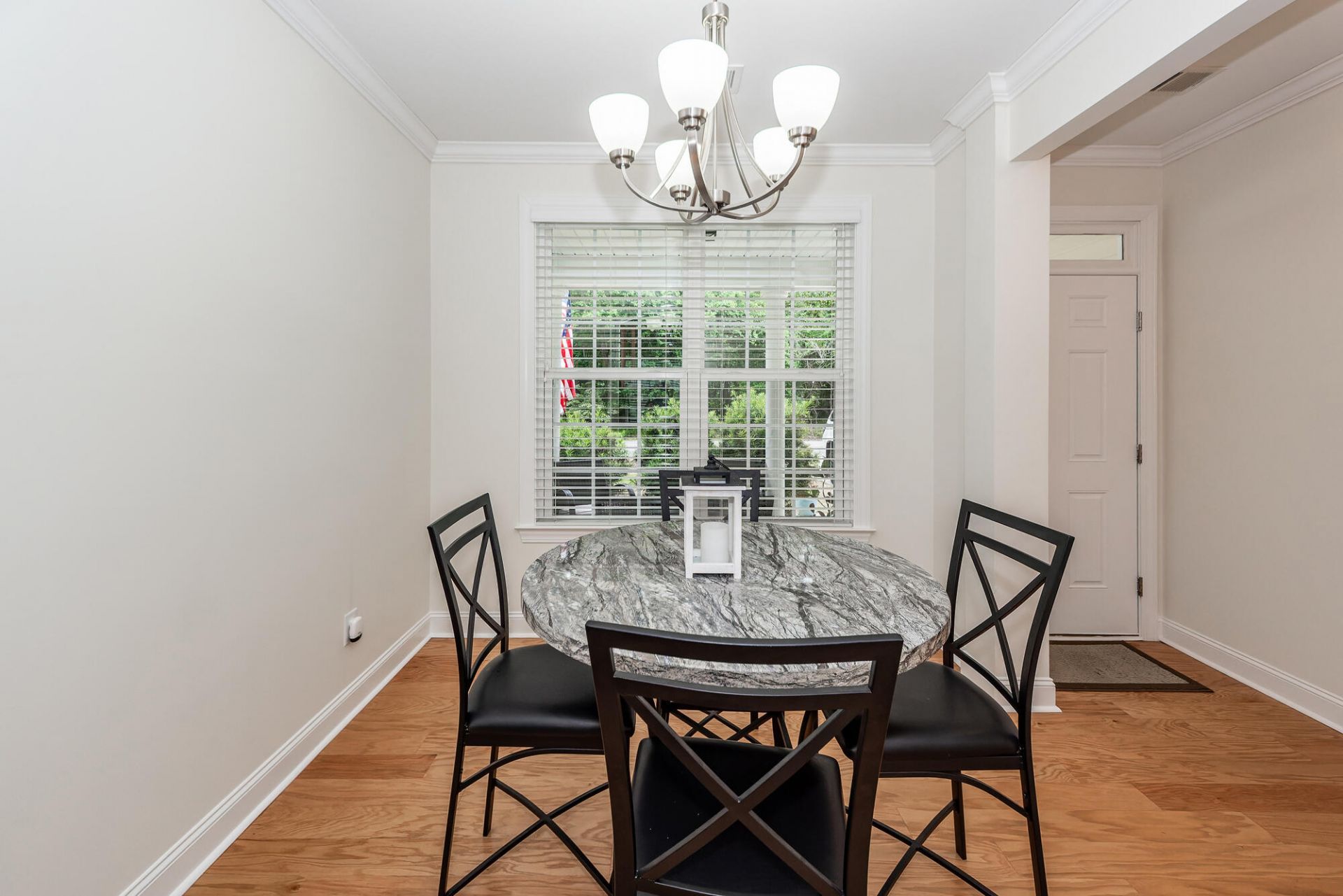 3429 Berryhill Road Photo 8