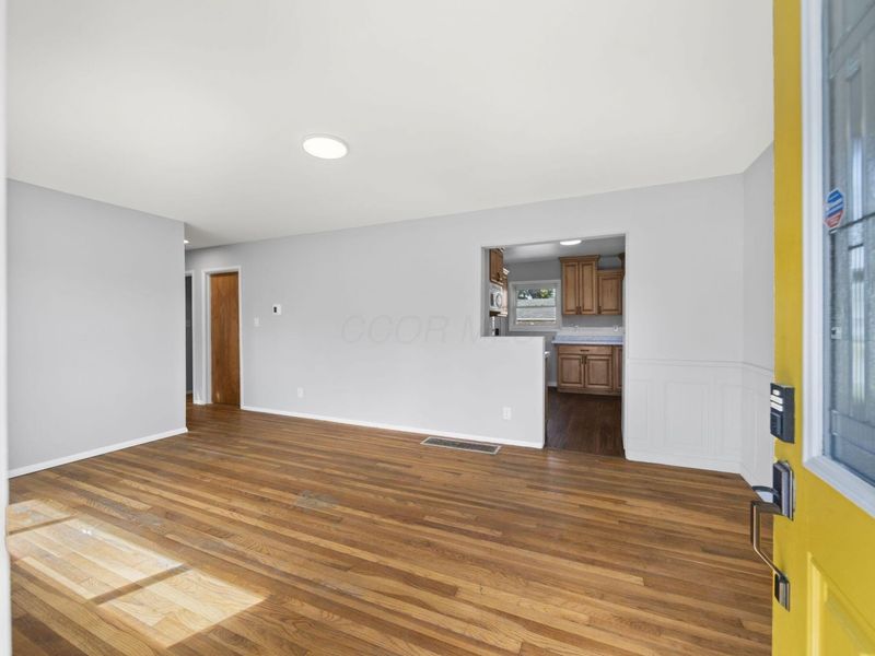 3555 Sunny Glen Place, Columbus, OH 43224 Photo 11