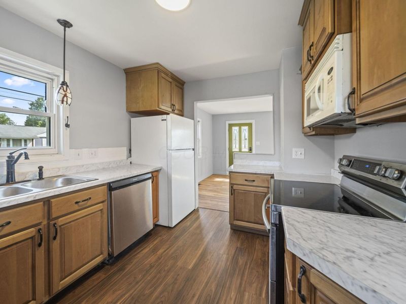 3555 Sunny Glen Place, Columbus, OH 43224 Photo 21