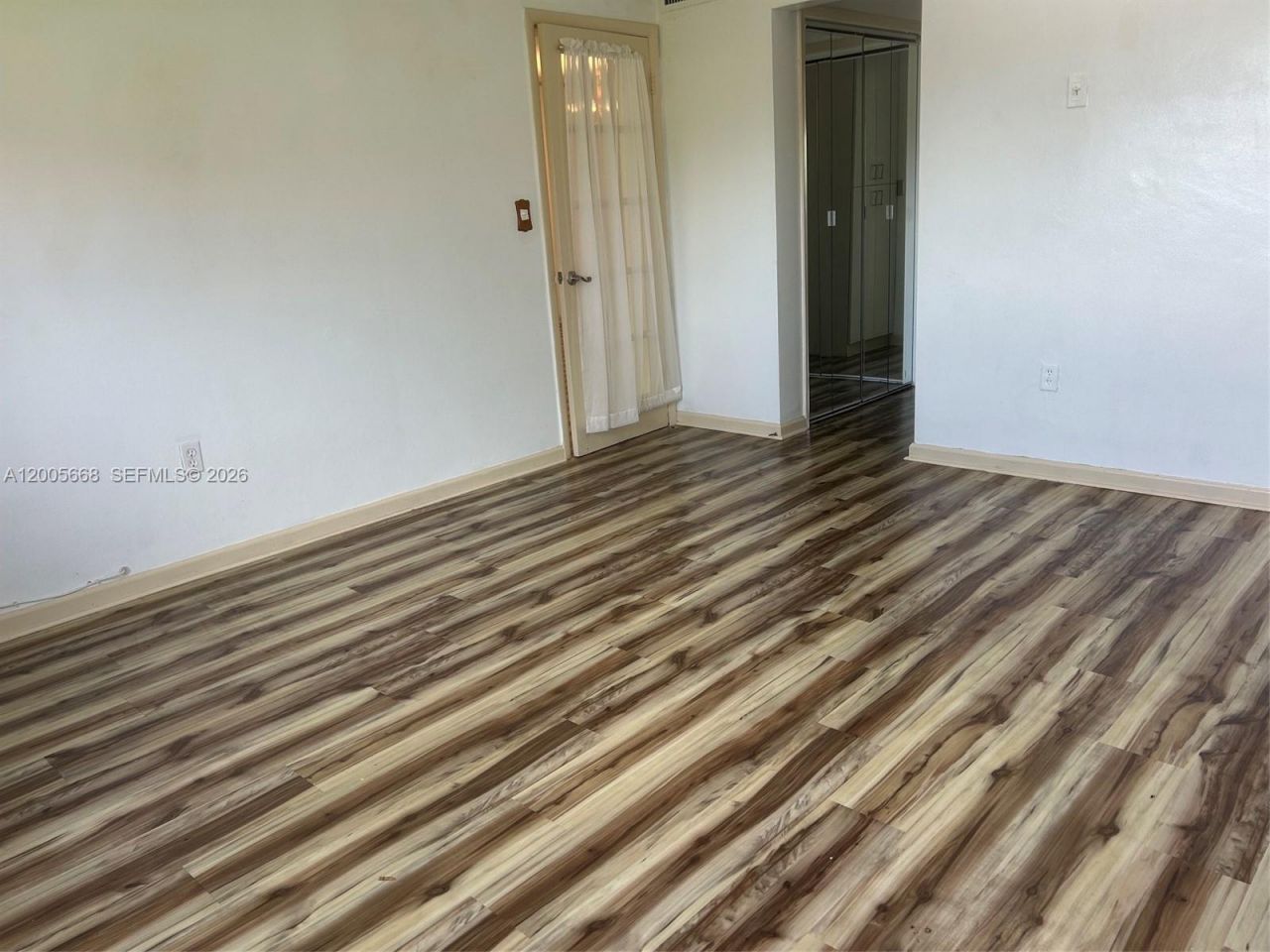 18901 NE 14th Ave, Unit 101, Miami, FL 33179 Photo