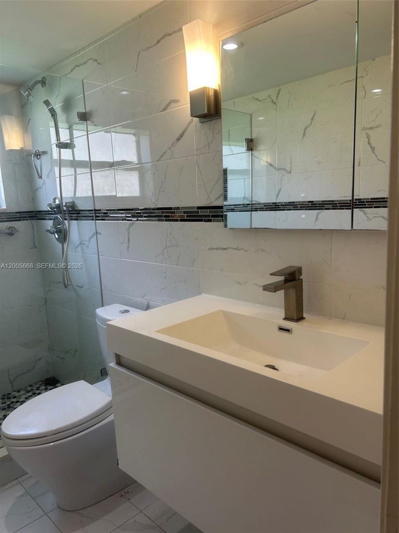 18901 NE 14th Ave, Unit 101, Miami, FL 33179 Photo