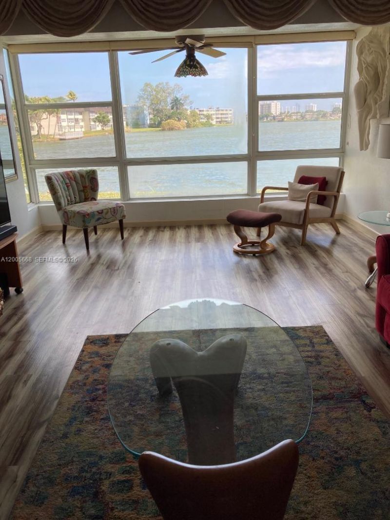 18901 NE 14th Ave, Unit 101, Miami, FL 33179 Photo