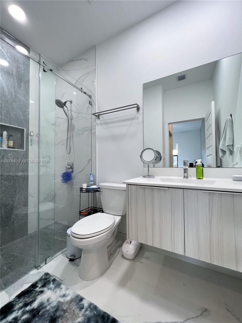 7825 NW 104th Ave, Unit 3, Doral, FL 33178 Photo