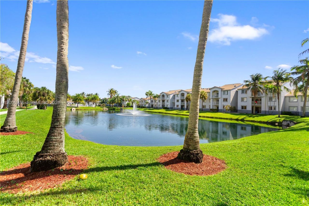 2640 S University Dr , Unit 111, Davie, FL 33328 Photo